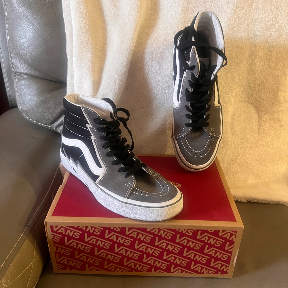 Vans sneakers unisex worn only 3 times